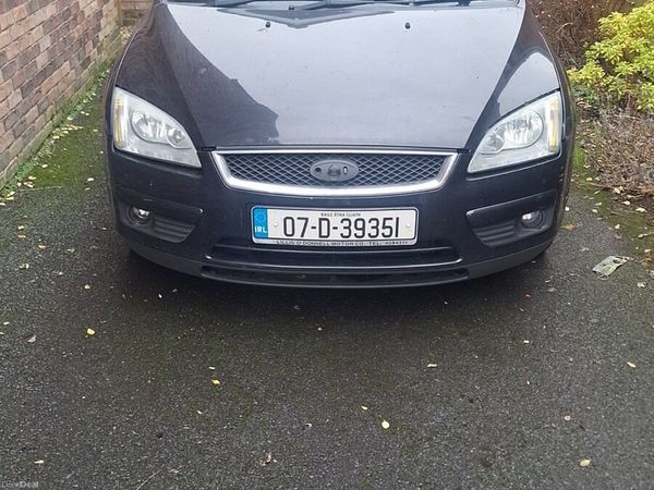 Ford Focus Hatchback, Petrol, 2007, Black