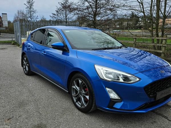Ford Focus Hatchback, Diesel, 2019, Blue
