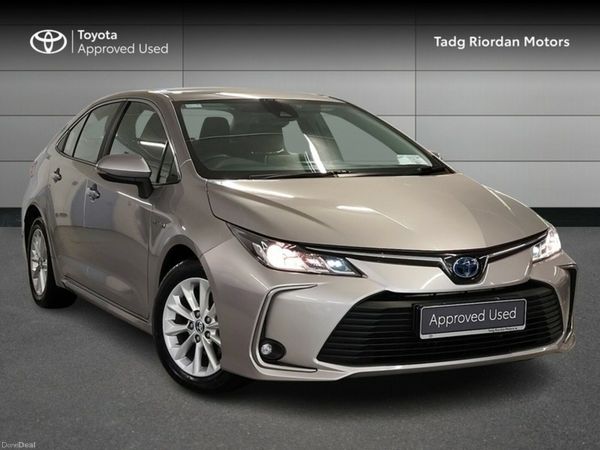 Toyota Corolla Saloon, Petrol Hybrid, 2022, Grey