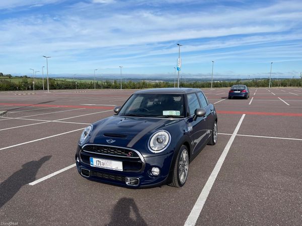 Mini Cooper Hatchback, Diesel, 2017, Blue