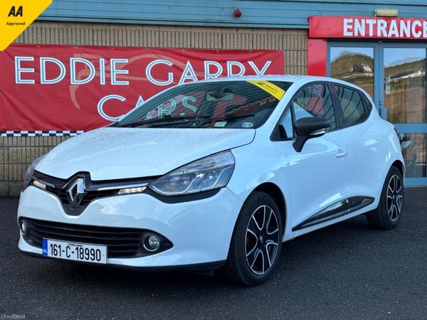 Renault Clio Hatchback, Petrol, 2016, White