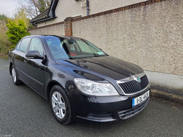 Skoda Octavia Hatchback, Diesel, 2011, Black