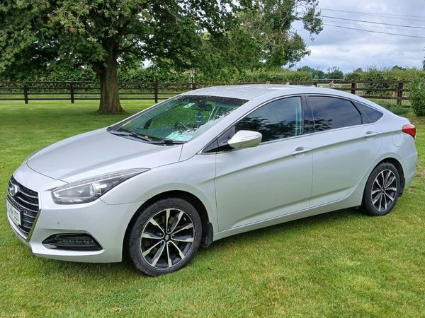 Hyundai i40 Saloon, Diesel, 2015, Silver
