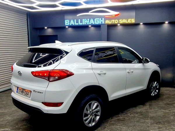 Hyundai Tucson SUV, Diesel, 2017, White