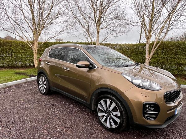 Kia Sportage SUV, Diesel, 2016, Green