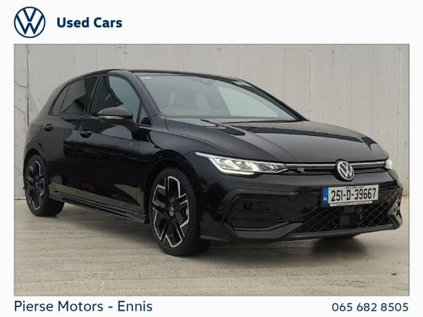 Volkswagen Golf Estate, Petrol, 2025, Black