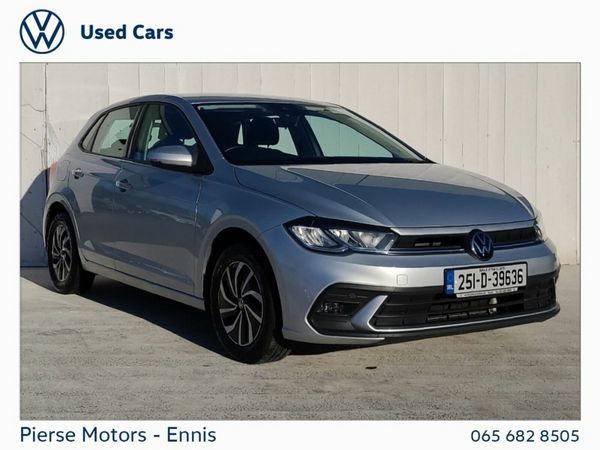 Volkswagen Polo Hatchback, Petrol, 2025, Silver