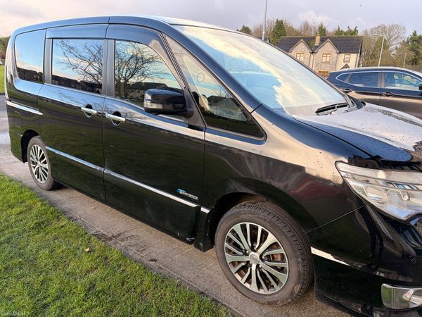 Nissan Serena MPV, Petrol Hybrid, 2015, Black