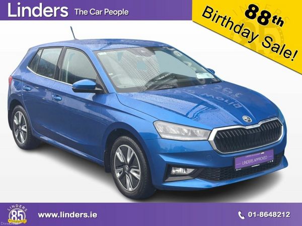 Skoda Fabia Hatchback, Petrol, 2022, Blue