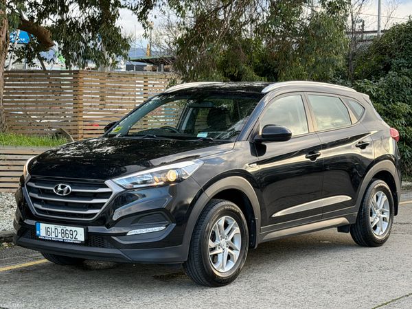 Hyundai Tucson SUV, Petrol, 2016, Black