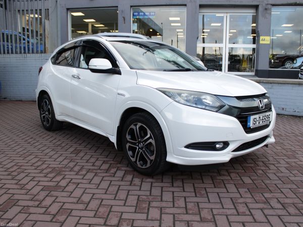 Honda Vezel MPV, Petrol Hybrid, 2016, White
