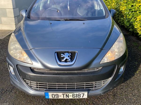 Citroen C3 Hatchback, Petrol, 2009, Grey