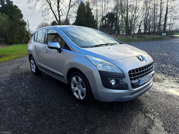 Peugeot 3008 MPV, Diesel, 2010, Silver