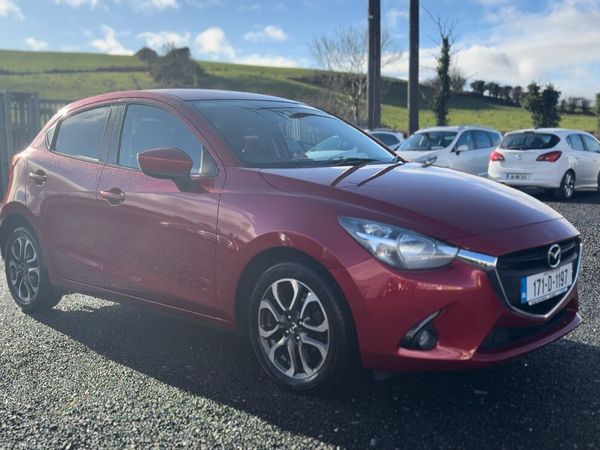 Mazda Mazda2 Hatchback, Petrol, 2017, Red