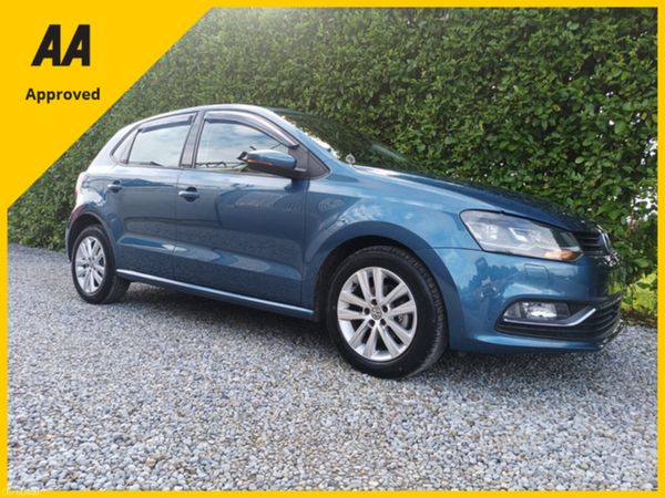 Volkswagen Polo Hatchback, Petrol, 2017, Blue
