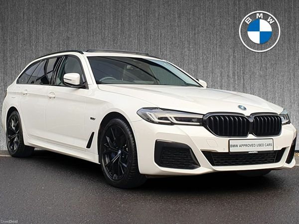 BMW 5-Series Estate, Petrol Plug-in Hybrid, 2022, White