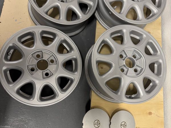 Toyota Corolla Hatchback, Petrol, 1994, Black