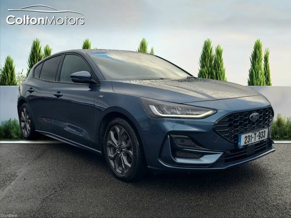 Ford Focus Hatchback, Petrol, 2023, Blue