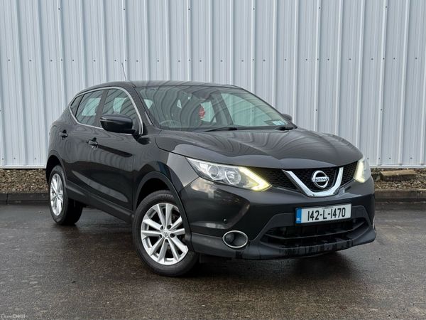 Nissan Qashqai Hatchback, Petrol, 2014, Black