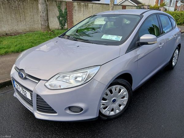 Ford Focus Hatchback, Diesel, 2013, Silver