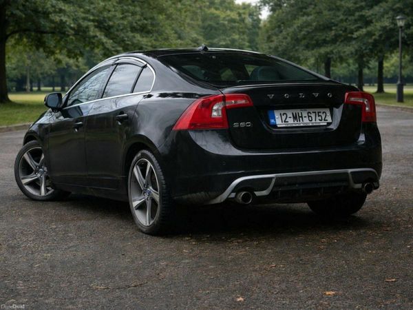 Volvo S60 Saloon, Petrol, 2012, Black