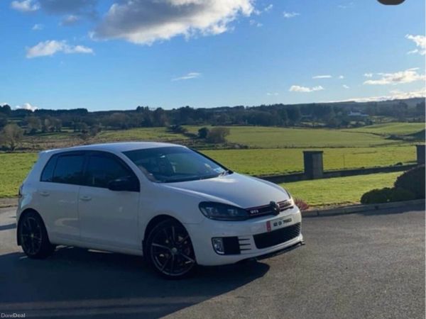 Volkswagen Golf Hatchback, Diesel, 2012, White