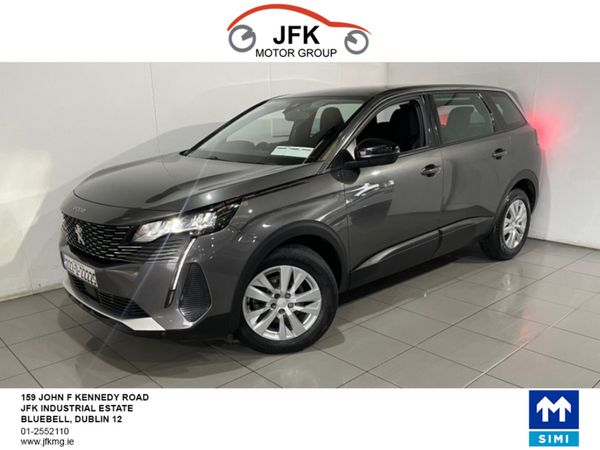 Peugeot 5008 MPV, Diesel, 2022, Grey