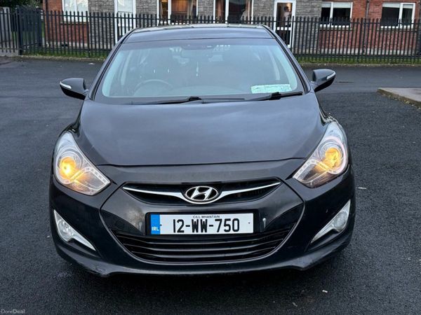Hyundai i40 Saloon, Diesel, 2012, Black