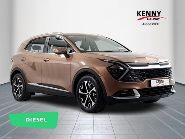Kia Sportage MPV, Diesel, 2022, Brown