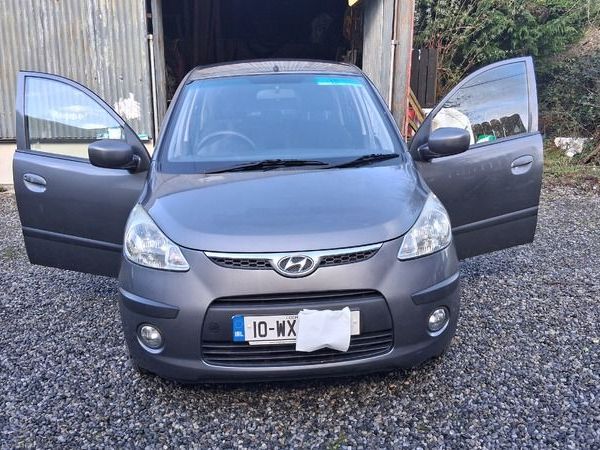 Hyundai i10 Hatchback, Petrol, 2010, Grey