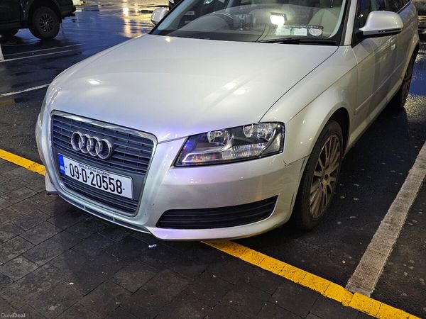 Audi A3 Hatchback, Petrol, 2009, Silver