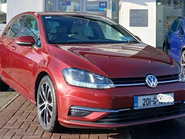 Volkswagen Golf Hatchback, Petrol, 2020, Red