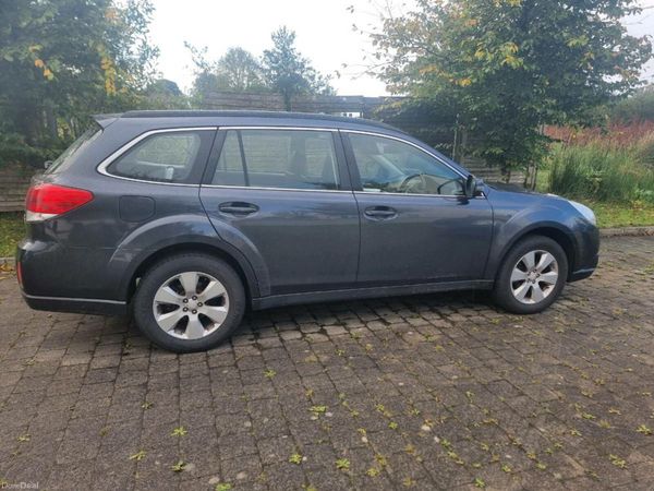 Subaru Outback Estate, Diesel, 2012, Grey