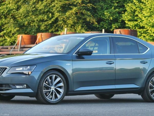 Skoda Superb Hatchback, Diesel, 2016, Grey