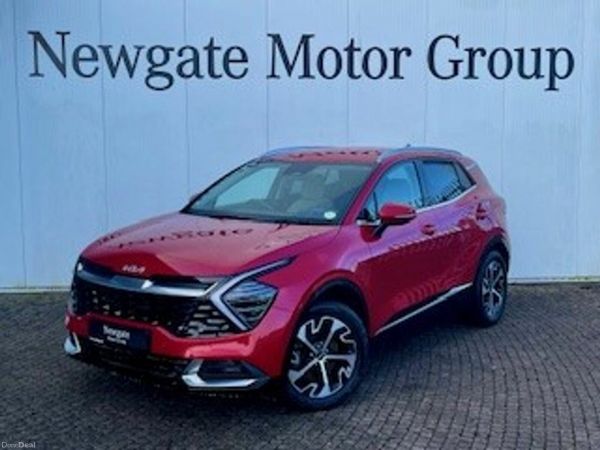Kia Sportage MPV, Diesel, 2022, Red
