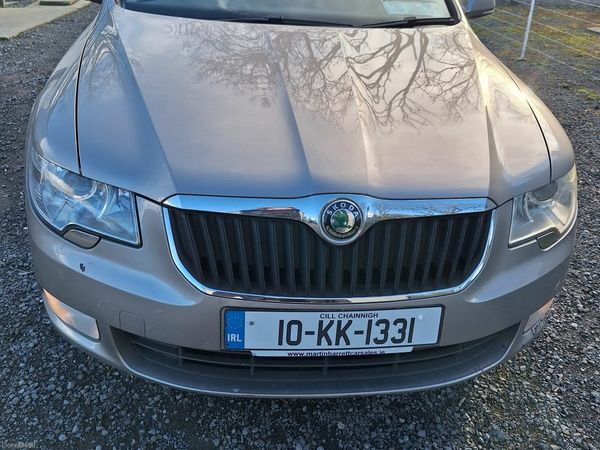 Skoda Superb Saloon, Diesel, 2010, Beige