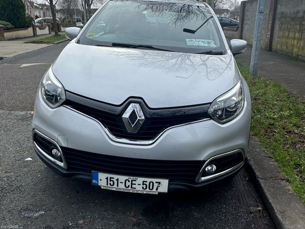 Renault Captur Hatchback, Diesel, 2015, Silver