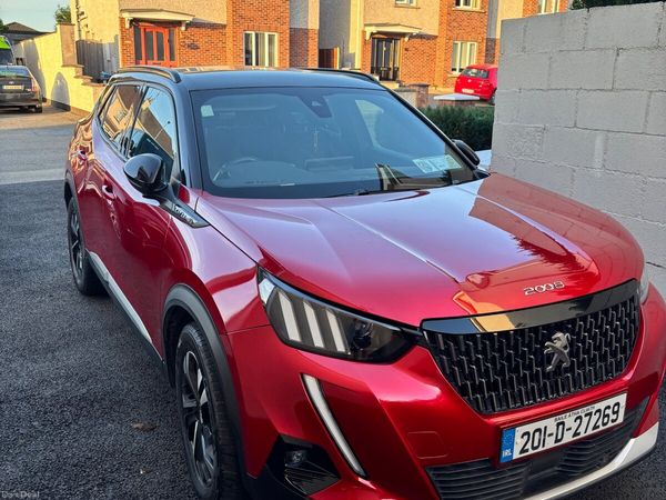 Peugeot 2008 MPV, Petrol, 2020, Red