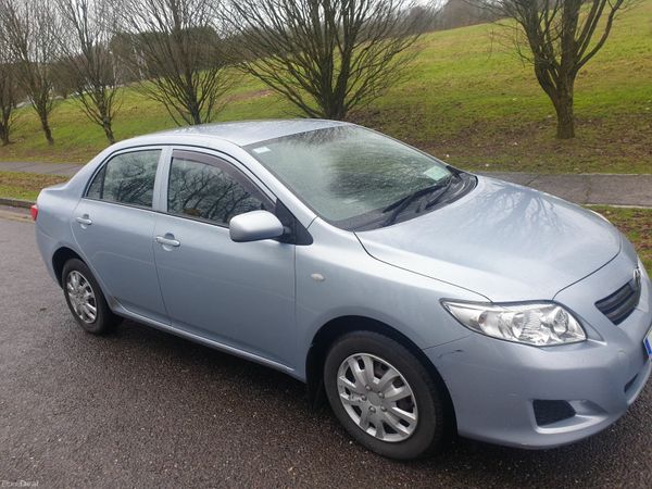 Toyota Corolla Saloon, Petrol, 2010, Blue