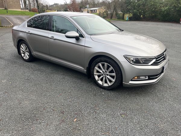 Volkswagen Passat Saloon, Diesel, 2016, Silver