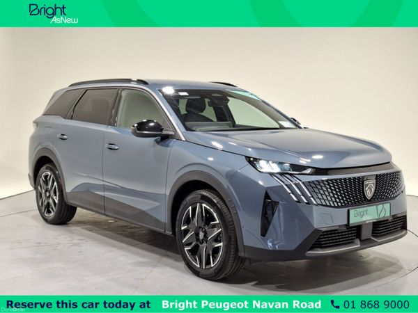 Peugeot 5008 MPV, Petrol, 2025, Blue