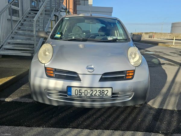 Nissan Micra Hatchback, Petrol, 2005, Silver