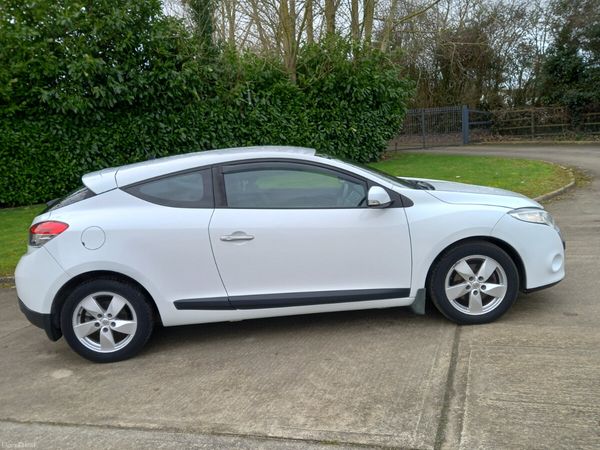 Renault Megane Coupe, Diesel, 2012, White