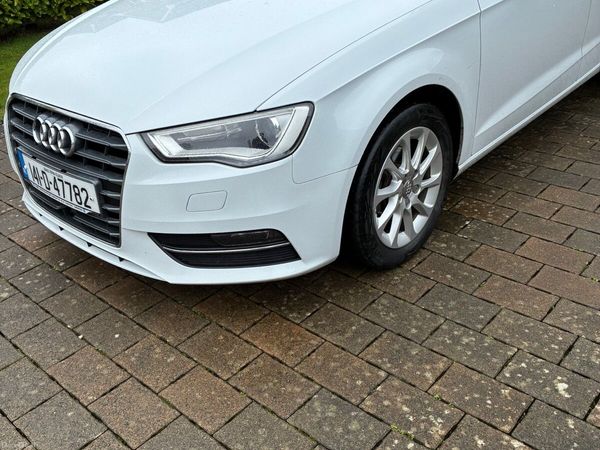 Audi A3 Hatchback, Petrol, 2014, White