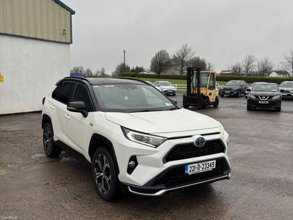 Toyota RAV4 SUV, Petrol Hybrid, 2022, White