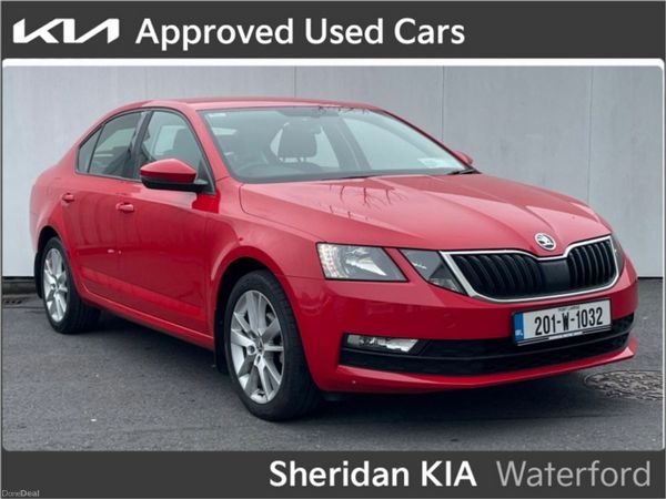 Skoda Octavia Saloon, Diesel, 2020, Red