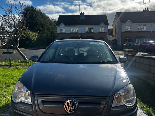 Volkswagen Polo Hatchback, Diesel, 2009, Grey