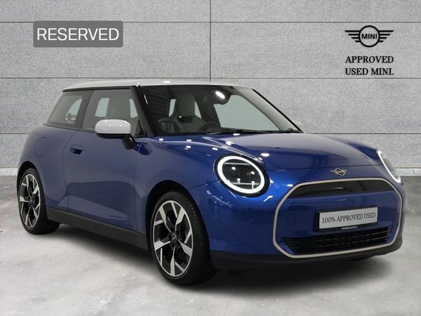 Mini Cooper Hatchback, Electric, 2024, Blue