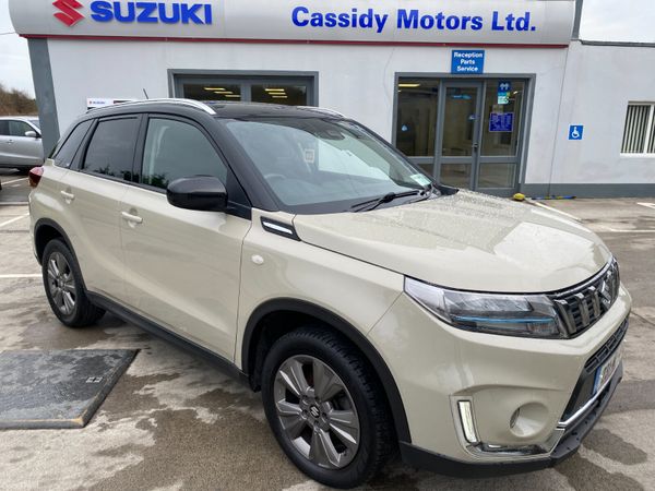 Suzuki Vitara SUV, Petrol Hybrid, 2023, White