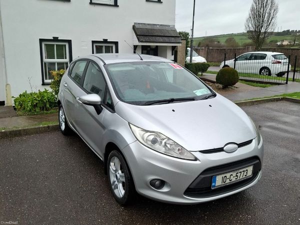 Ford Fiesta Hatchback, Diesel, 2010, Silver